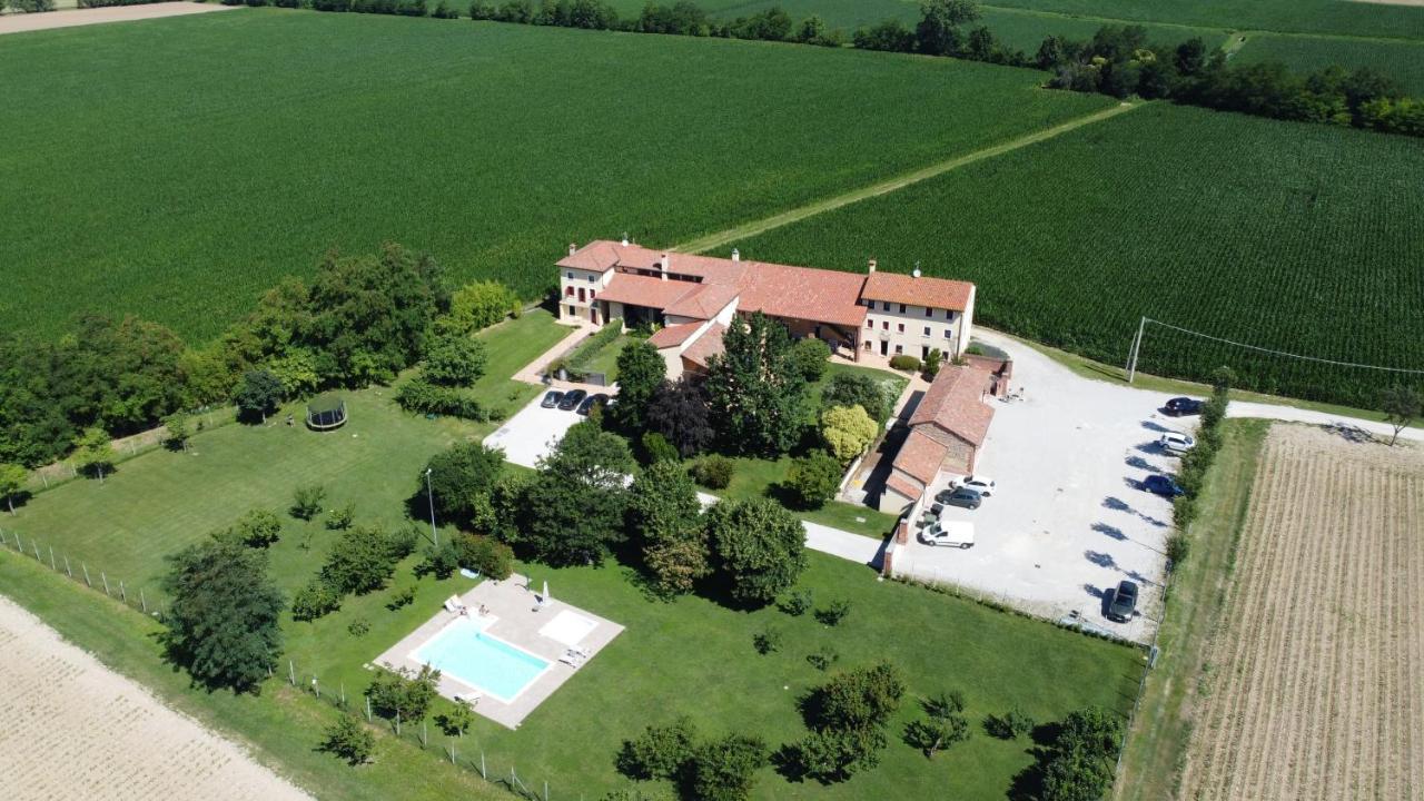 Agriturismo Borgo Tecla Rosa Ngoại thất bức ảnh