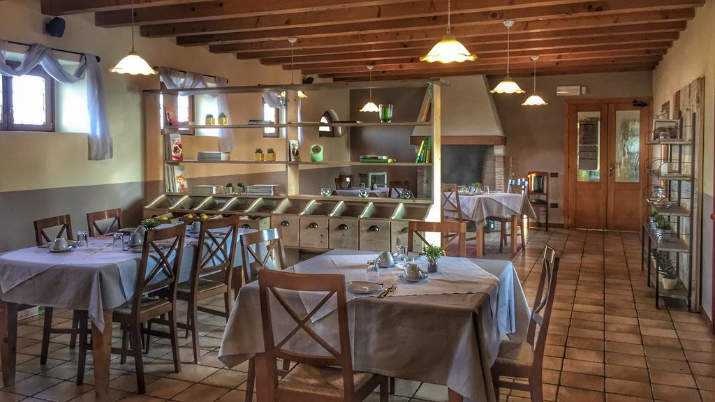 Agriturismo Borgo Tecla Rosa Ngoại thất bức ảnh