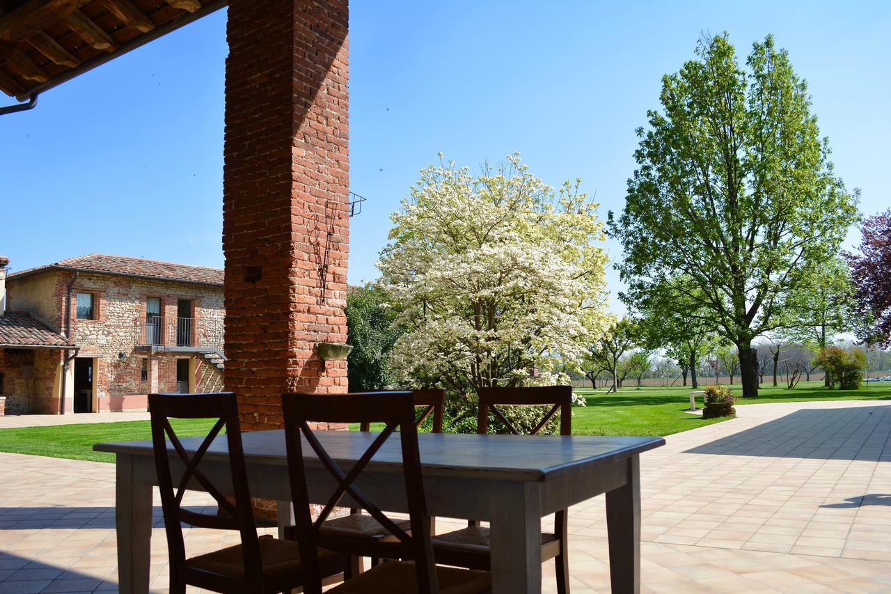 Agriturismo Borgo Tecla Rosa Ngoại thất bức ảnh